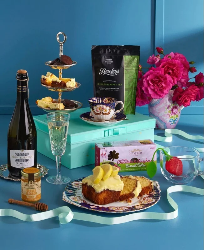 sparkling-afternoon-tea-gift-hamper-germany-651x800 sparkling-afternoon-tea-gift-hamper-germany-651x800