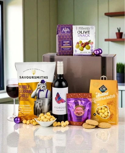 gluten-free-and-vegan-feast-gift-hamper-uk-651x800 gluten-free-and-vegan-feast-gift-hamper-uk-651x800